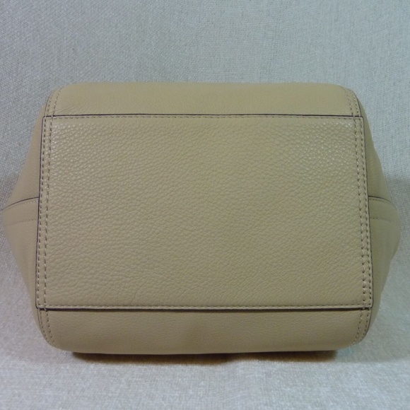 NEW Tory Burch Half-Moon Sand Dune Beige Leather Small Satchel/Crossbody Bag - Picture 6 of 13